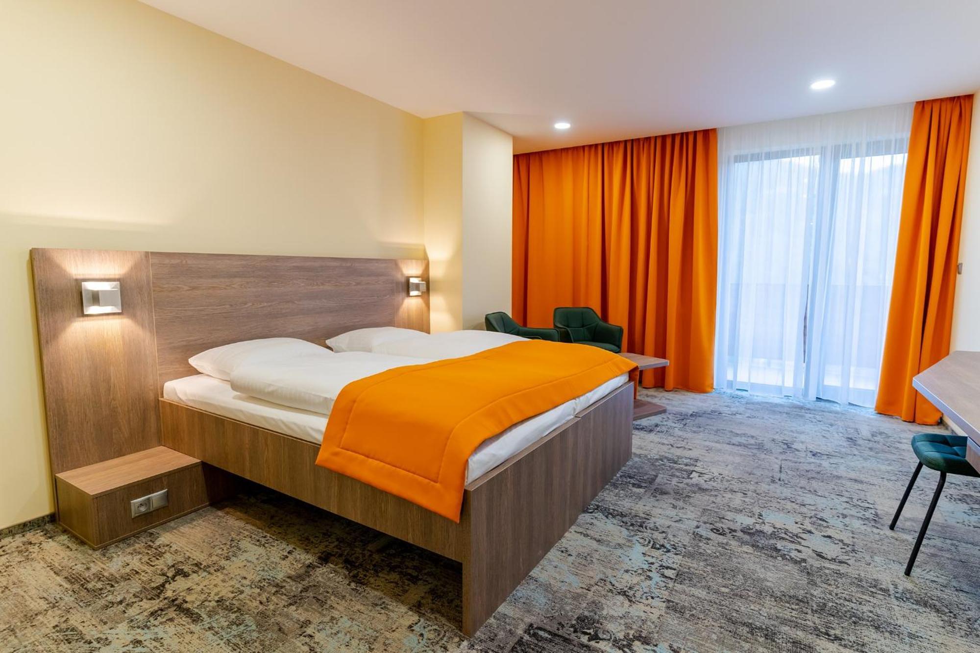 Spa & Wellness Hotel Fitak**** Liptovský Ján Δωμάτιο φωτογραφία