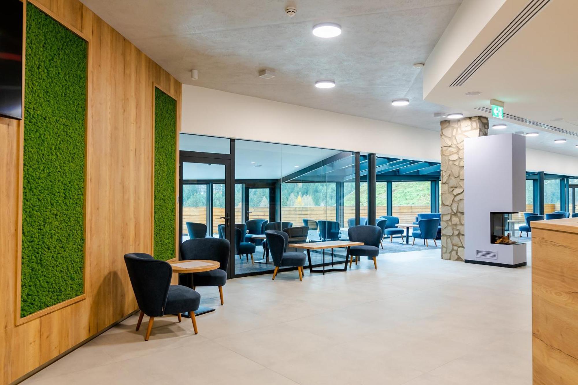 Spa & Wellness Hotel Fitak**** Liptovský Ján Εξωτερικό φωτογραφία